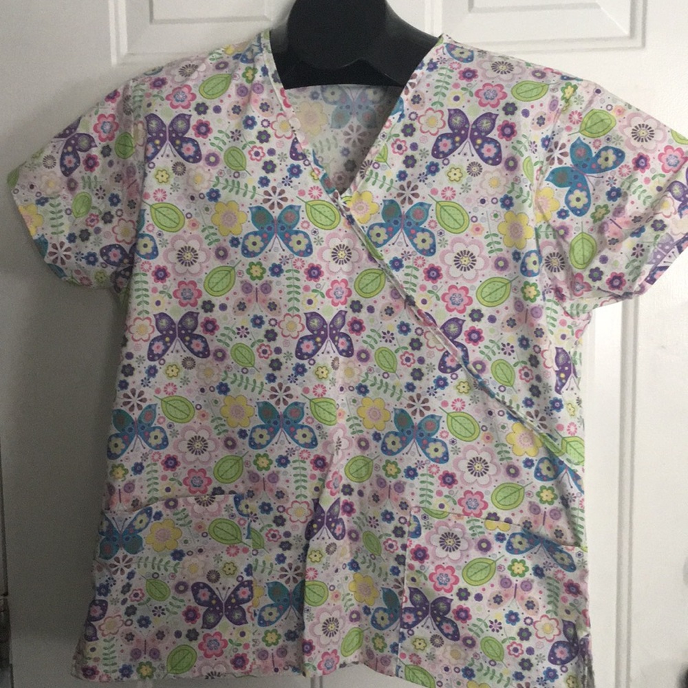 Scrub Top